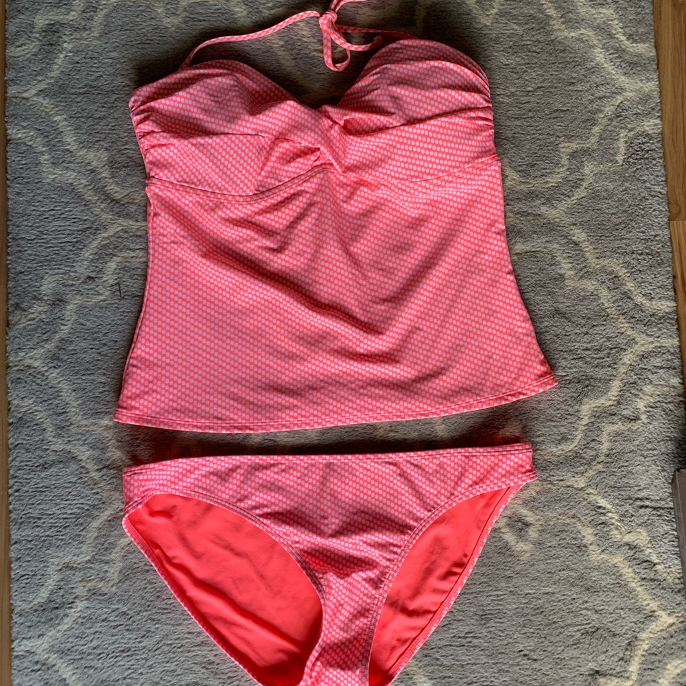 NWT Old Navy hot pink bathing suit